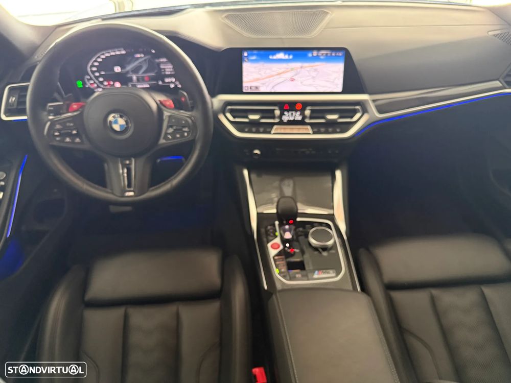 BMW M3 Competition - 4