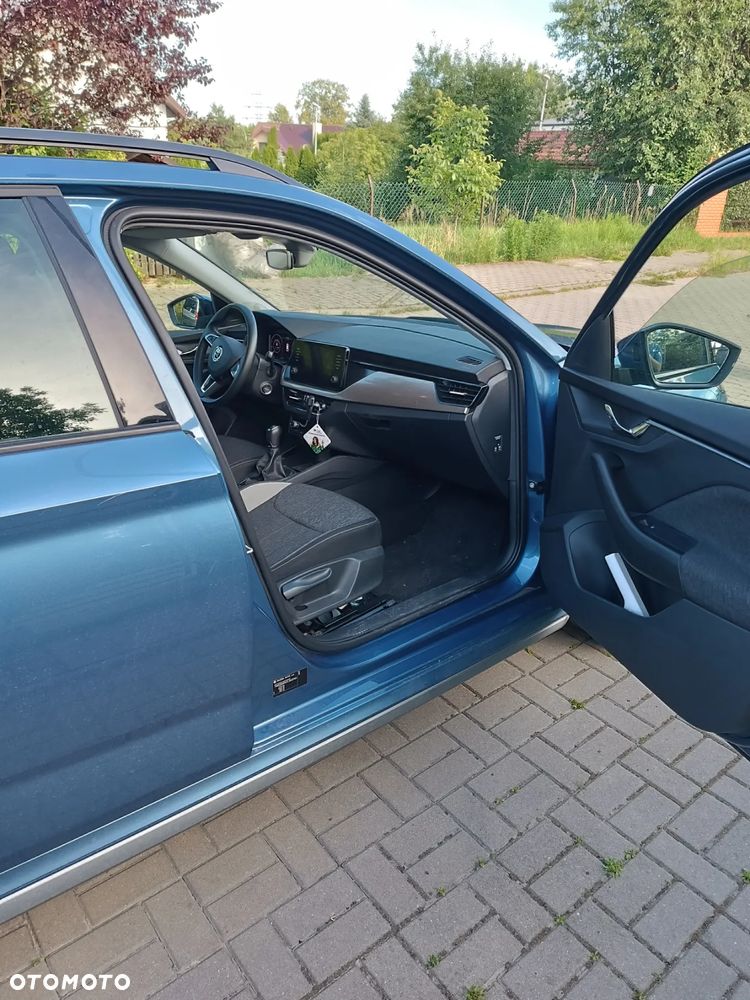 Skoda Kamiq 1.0 TSI Style - 6