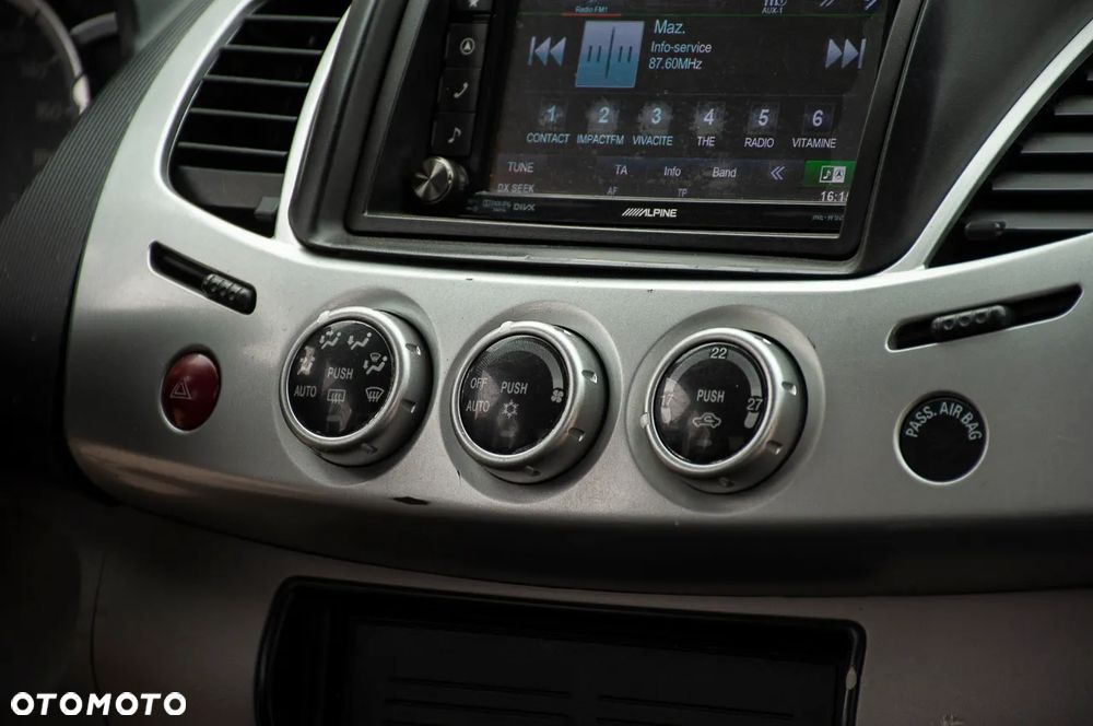 Mitsubishi L200 Pick Up 4x4 Intense Double Cab - 32