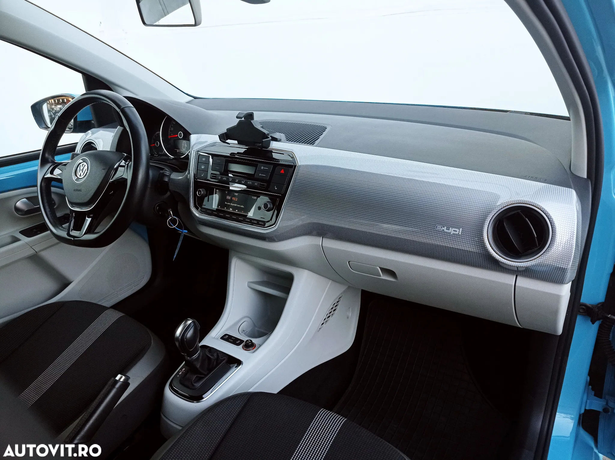 Volkswagen up! e-up! - 17