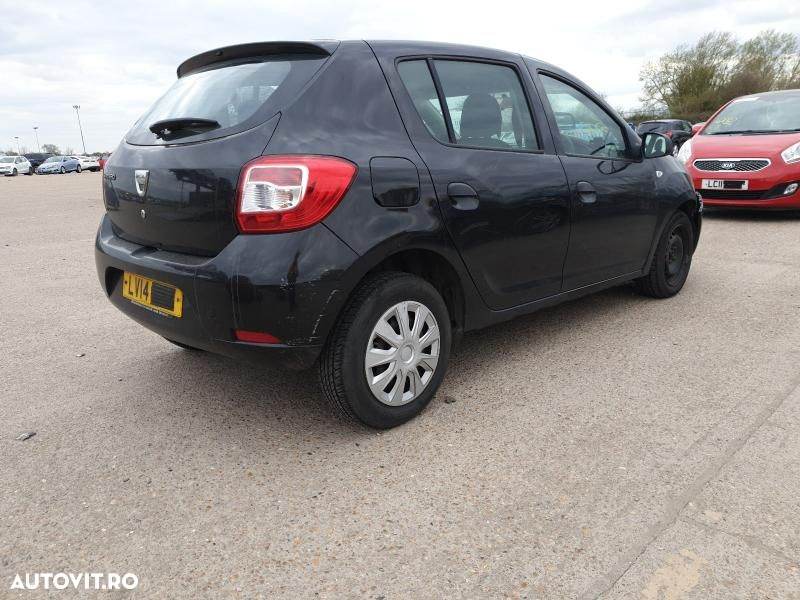 Dezmembrez Dacia Sandero 2 Negru Anglia - 3
