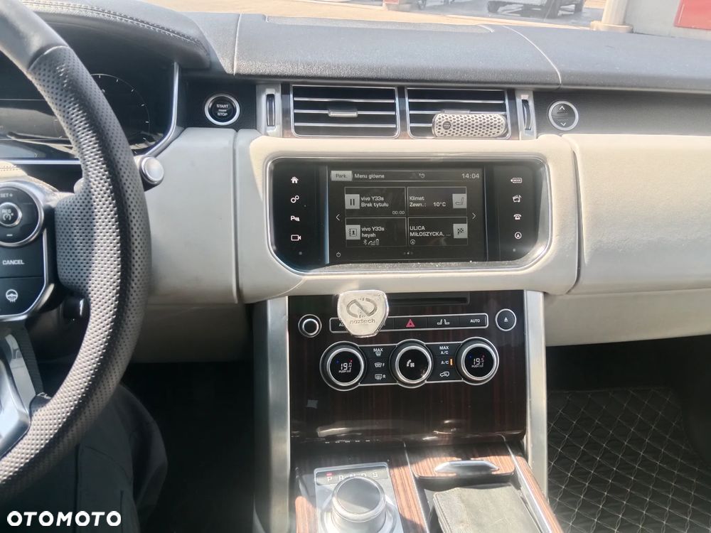Land Rover Range Rover 4.4SD V8 LWB Vogue EU6 - 10