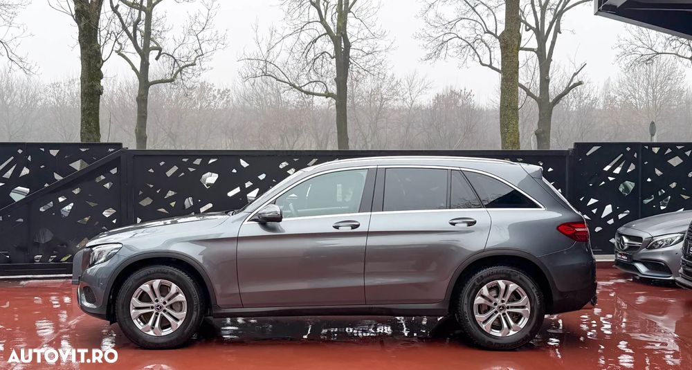 Mercedes-Benz GLC - 4