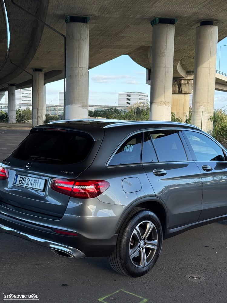 Mercedes-Benz GLC 300 4Matic 9G-TRONIC - 48