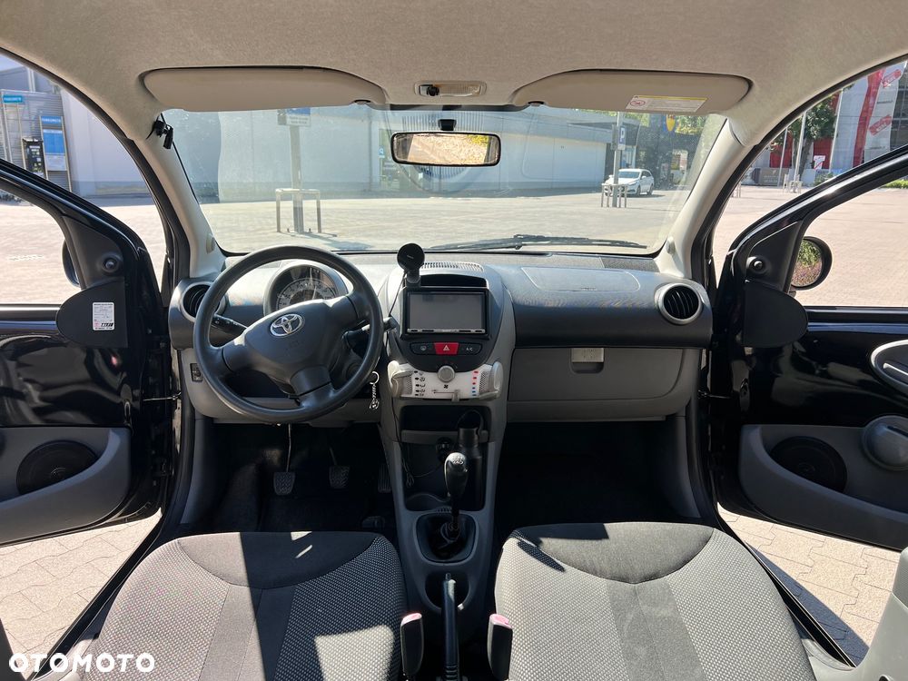 Toyota Aygo - 18