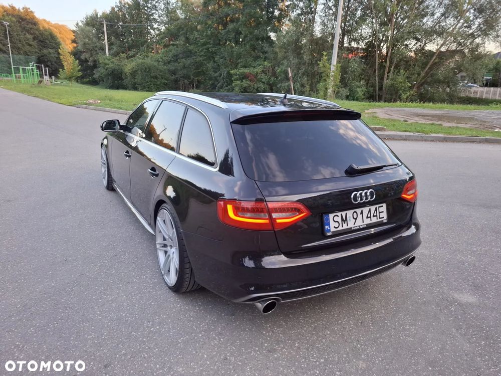 Audi A4 Avant 2.0 TDI DPF quattro S tronic S line Sportpaket - 9