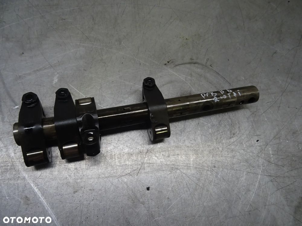 VW PASSAT B6 2.0TDI BKP WAŁEK POPYCHACZE - 1