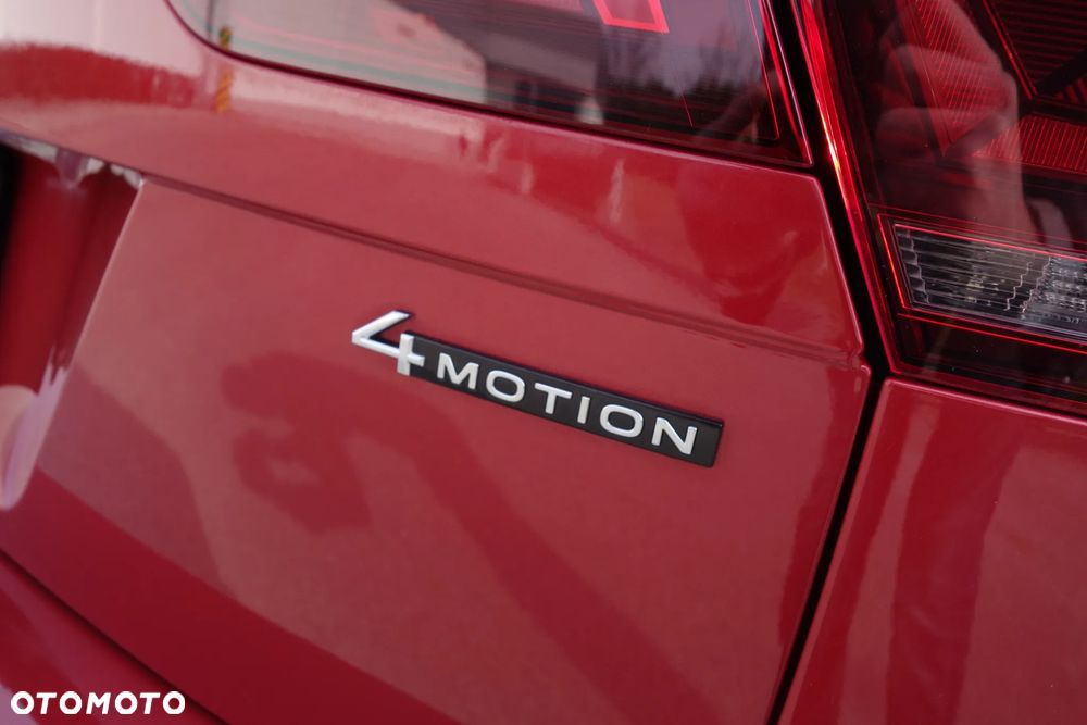 Volkswagen Tiguan 2.0 TSI 4Mot Elegance DSG - 10