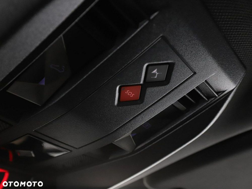 DS Automobiles DS 7 Crossback - 40