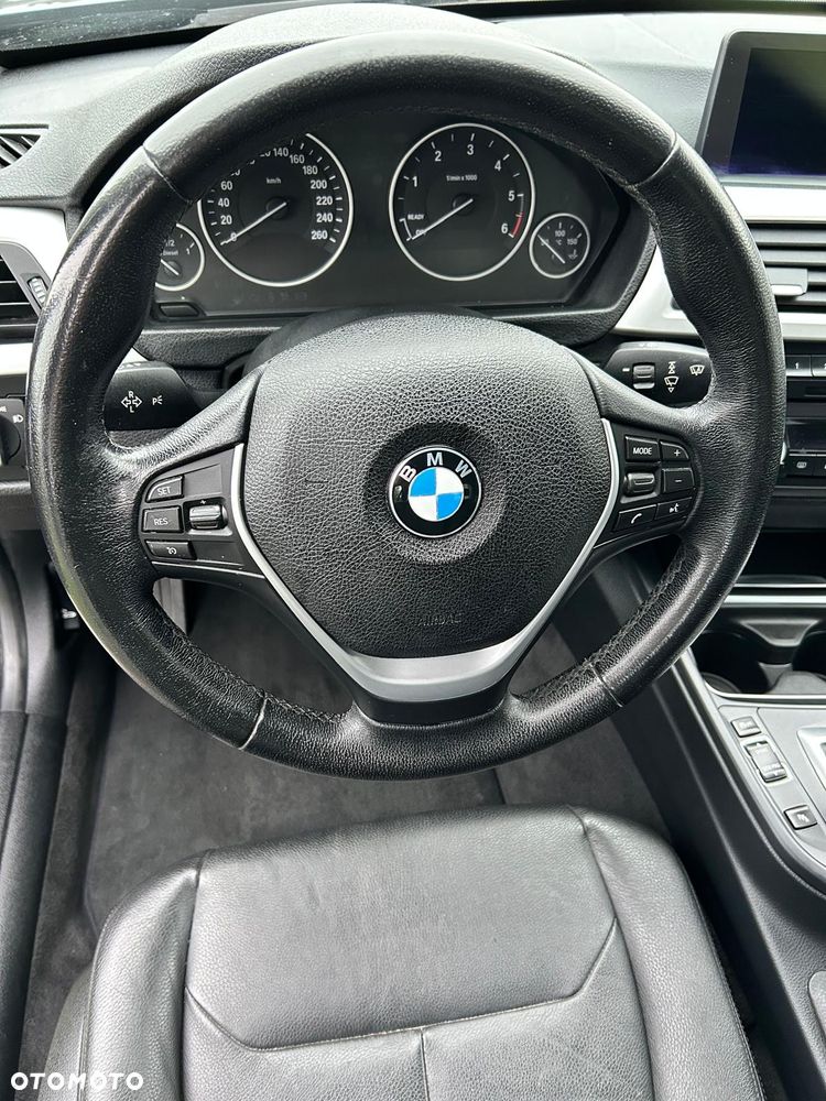 BMW Seria 3 - 10
