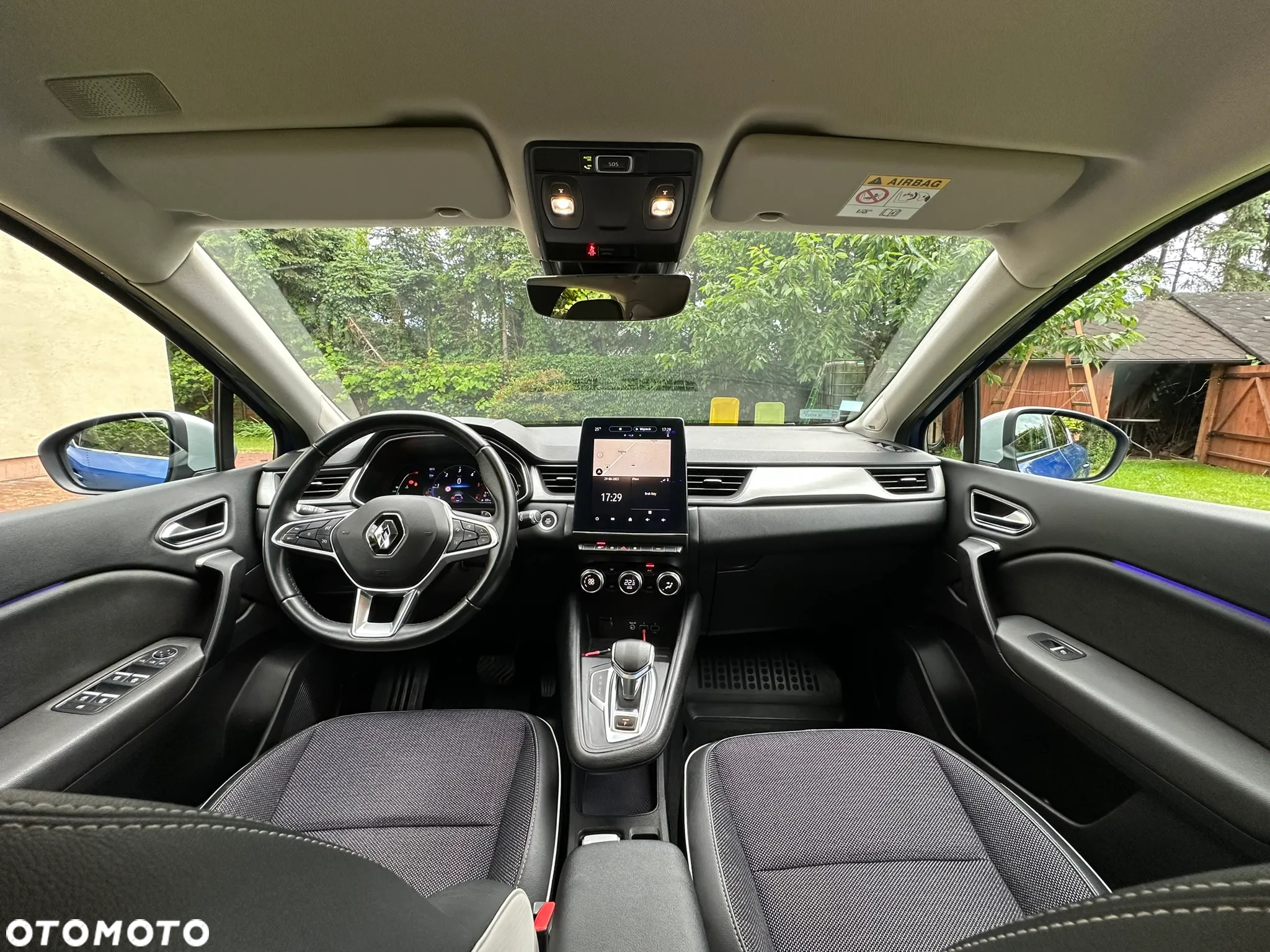 Renault Captur 1.5 Blue dCi Intens EDC - 10
