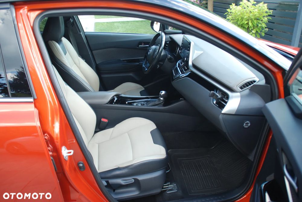 Toyota C-HR 2.0 Hybrid Premiere Edition - 12