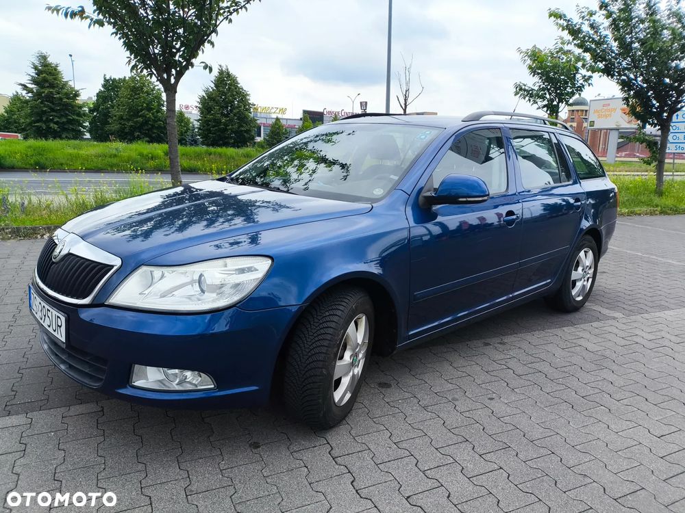 Skoda Octavia 1.6 Ambition - 7