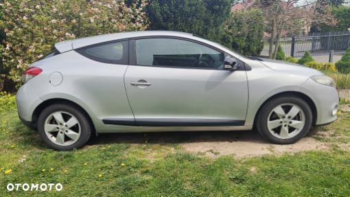 Renault Megane 1.6 16V Dynamique - 3