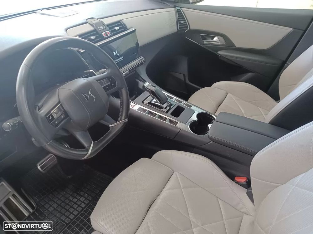 DS DS7 7 E-Tense Esprit De Voyage EAT8 - 12