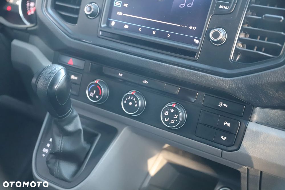 Volkswagen Crafter - 11