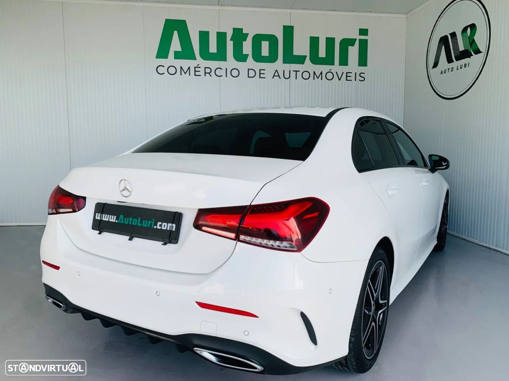 Mercedes-Benz A 180 Limousine d AMG Line - 4