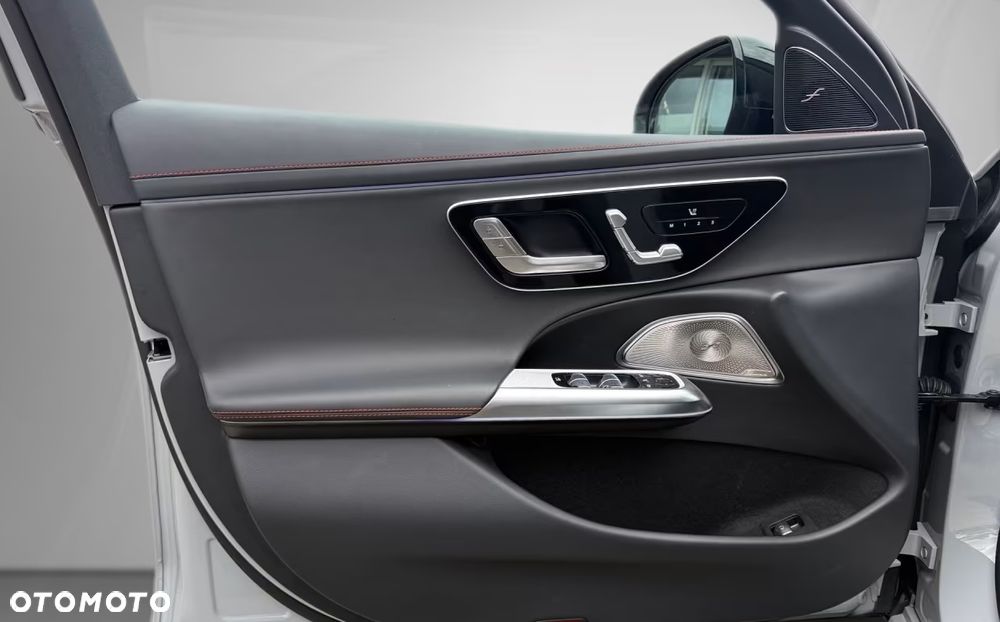 Mercedes-Benz Klasa E AMG 53 4Matic+ AMG SPEEDSHIFT TCT 9G - 8