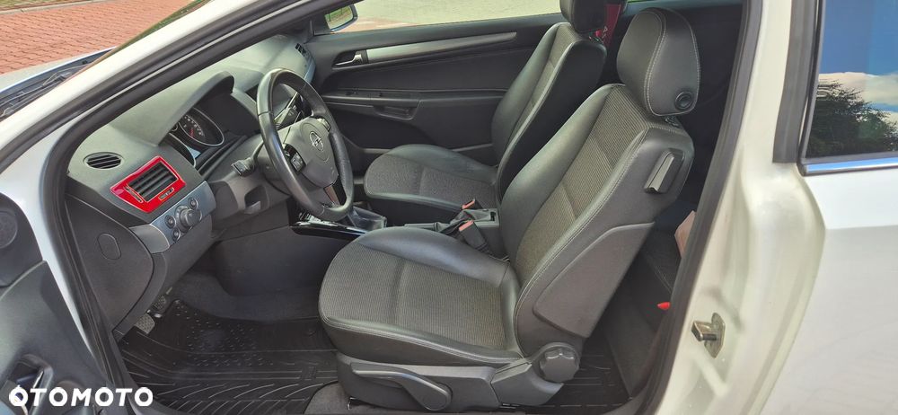 Opel Astra - 17