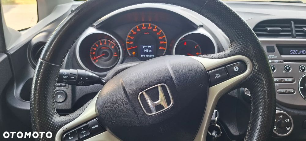 Honda Jazz 1.2 i-VTEC S - 32