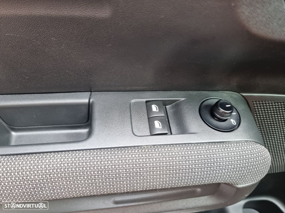 Citroën C3 Aircross 1.6 BlueHDi Feel - 17