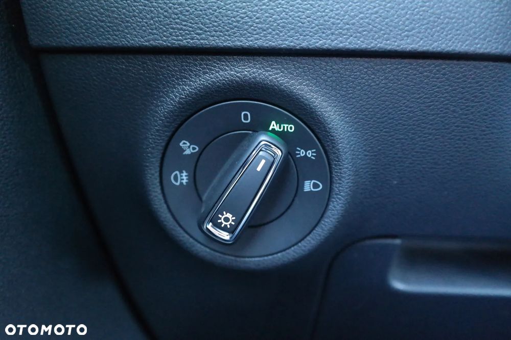 Skoda Karoq 1.5 TSI ACT Style DSG - 23