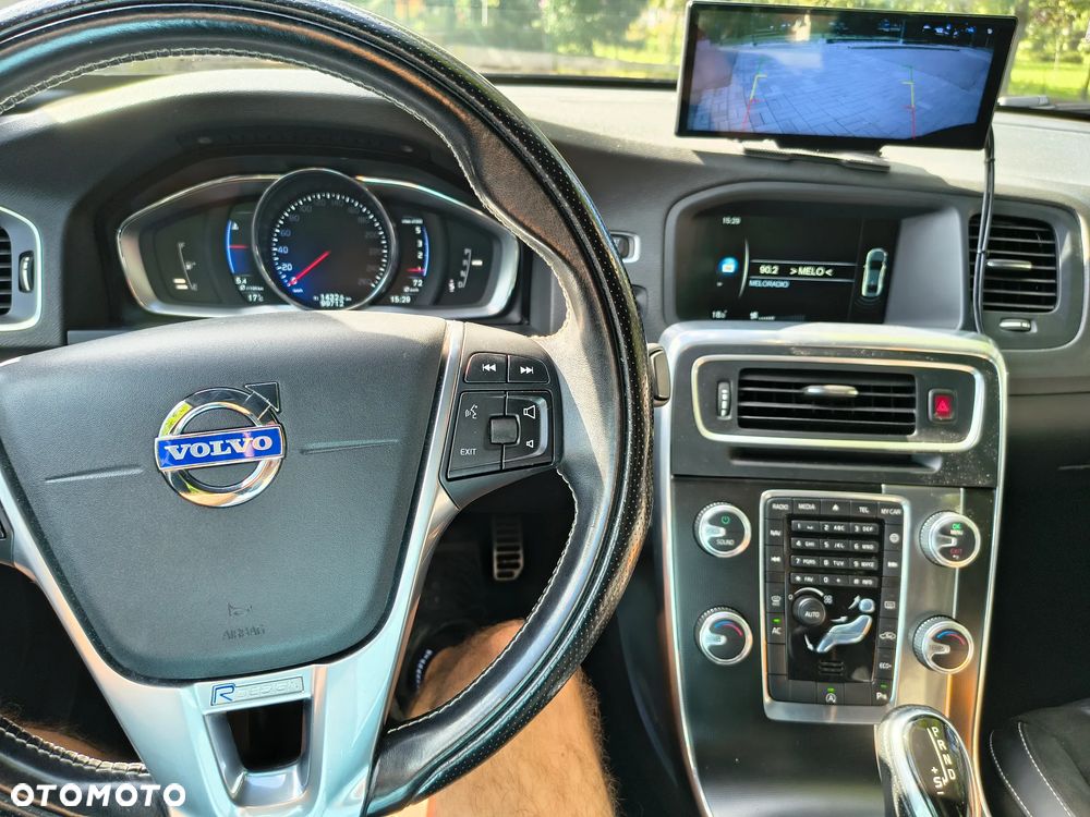 Volvo S60 D4 Drive-E Momentum - 14
