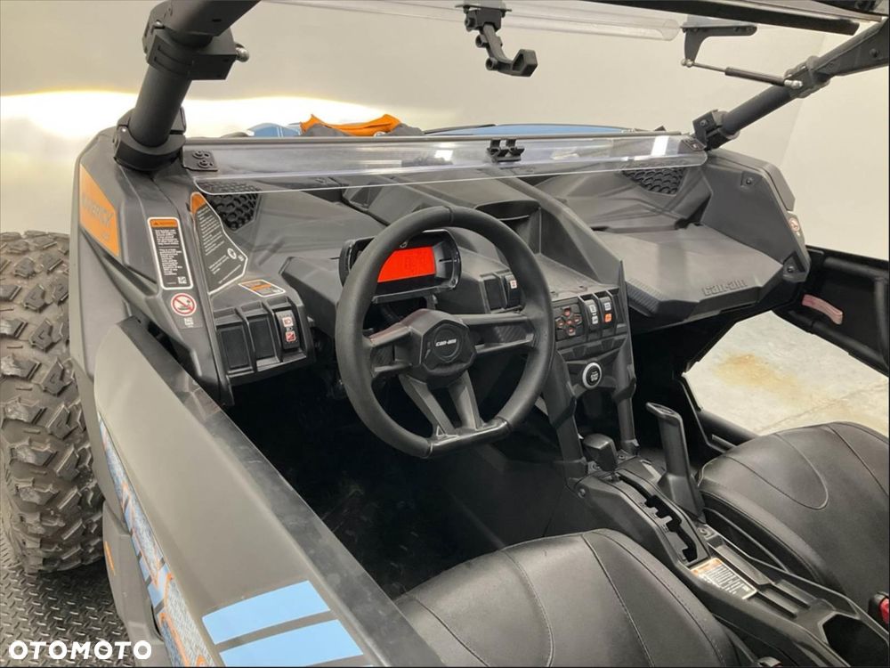 Can-Am Maverick - 13
