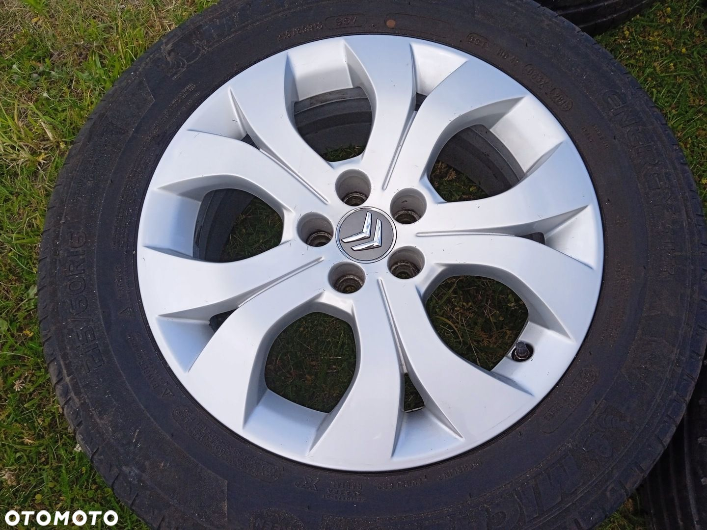 felgi aluminiowe 5x98 Citroen C8 Jumpy Evasion Peugeot 806 807 - 4