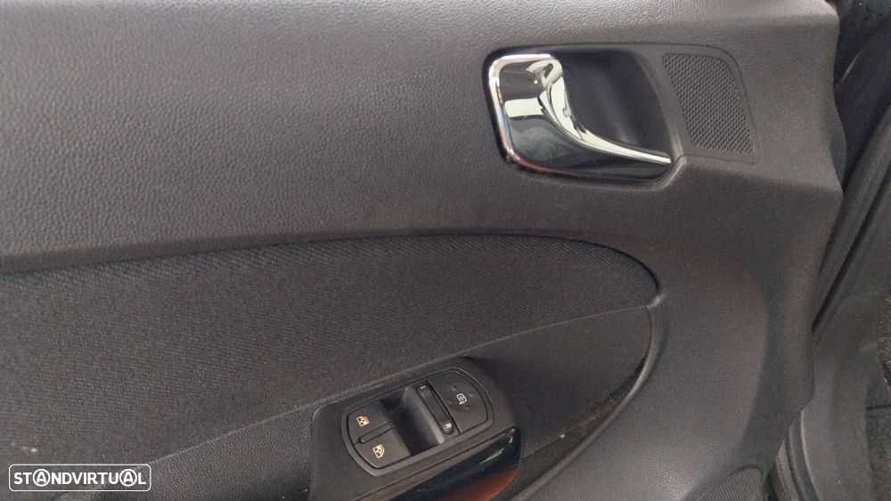 Opel Corsa 1.2 Enjoy - 4