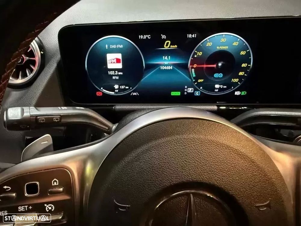 Mercedes-Benz GLA 250 e 8G-DCT AMG Line - 18