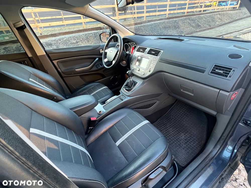 Ford Kuga 2.0 TDCi Titanium - 10