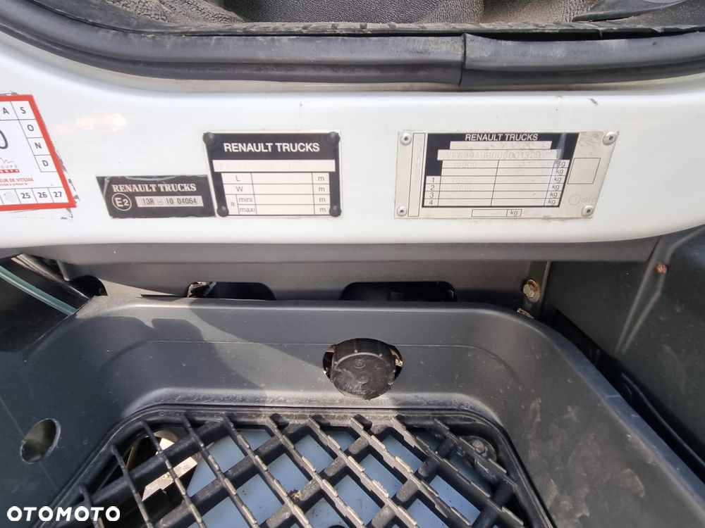 Renault Premium 270 DXI - 26