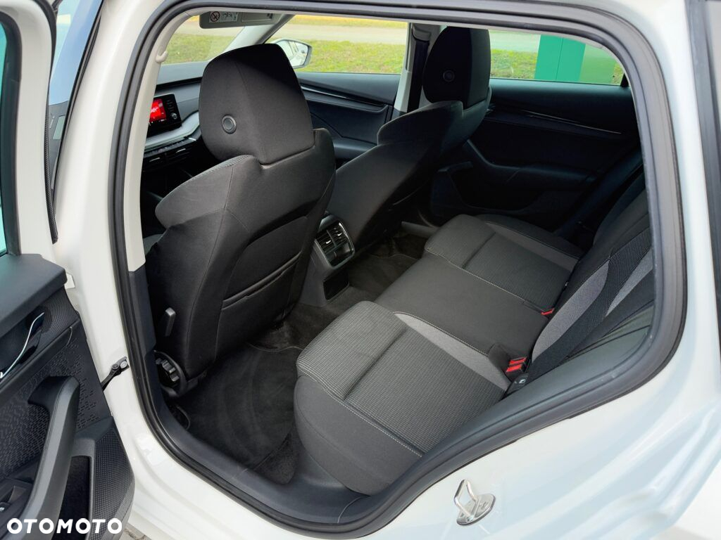 Skoda Octavia - 16