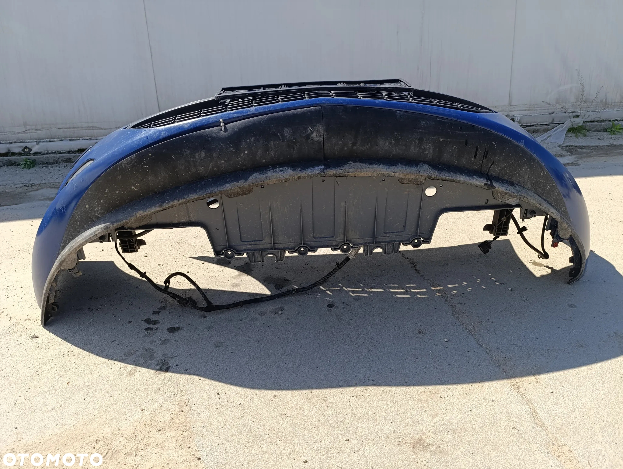 Niebieski zderzak przedni kompletny Opel Astra J 4 przed lift - 7