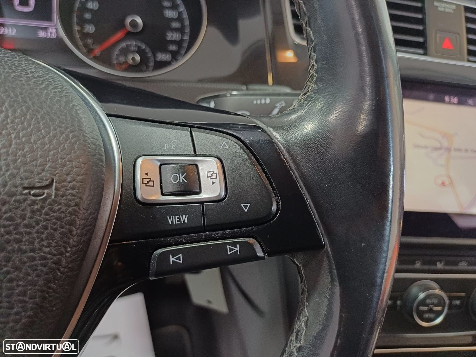 VW Golf Variant - 17