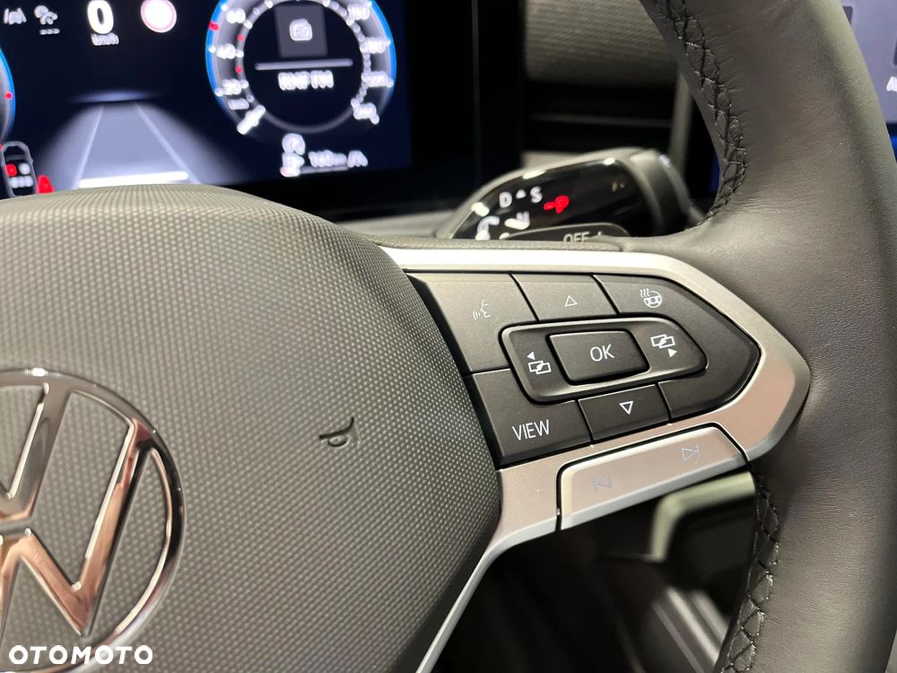 Volkswagen T-Roc 1.5 eTSI Life DSG - 15