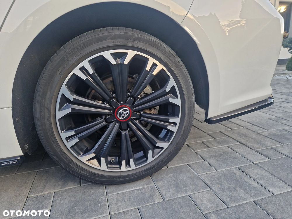 Toyota Corolla - 16