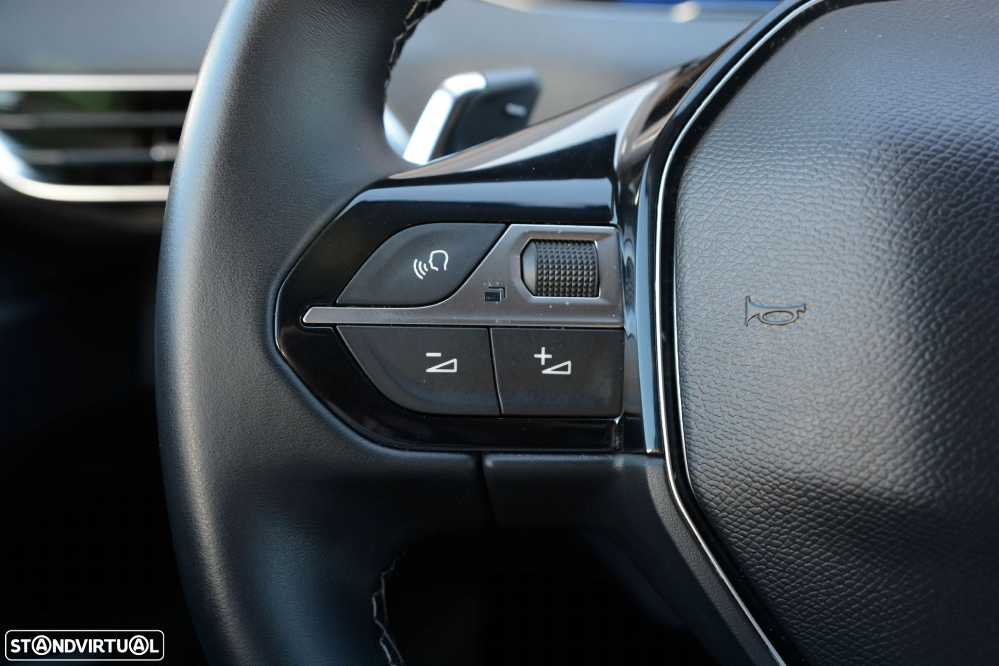 Peugeot 5008 1.5 BlueHDi Allure EAT8 - 24