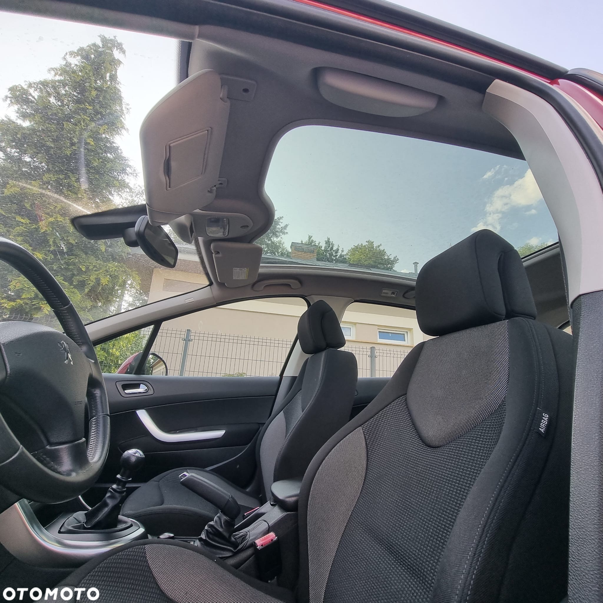 Peugeot 308 1.6 Premium Plus - 9