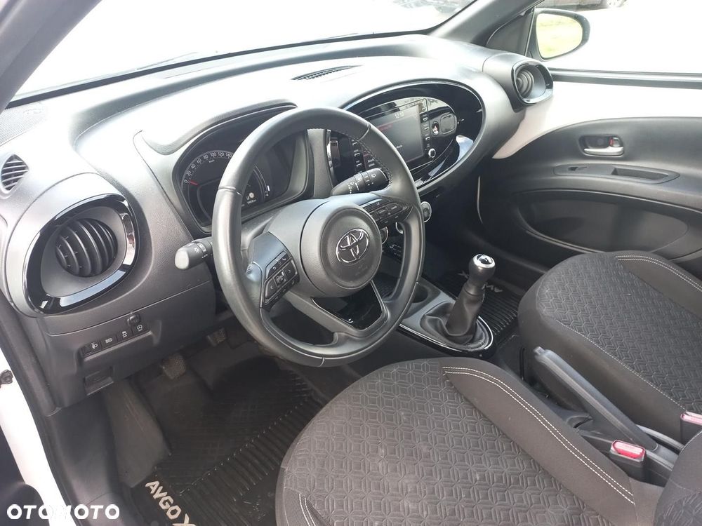 Toyota Aygo X - 15