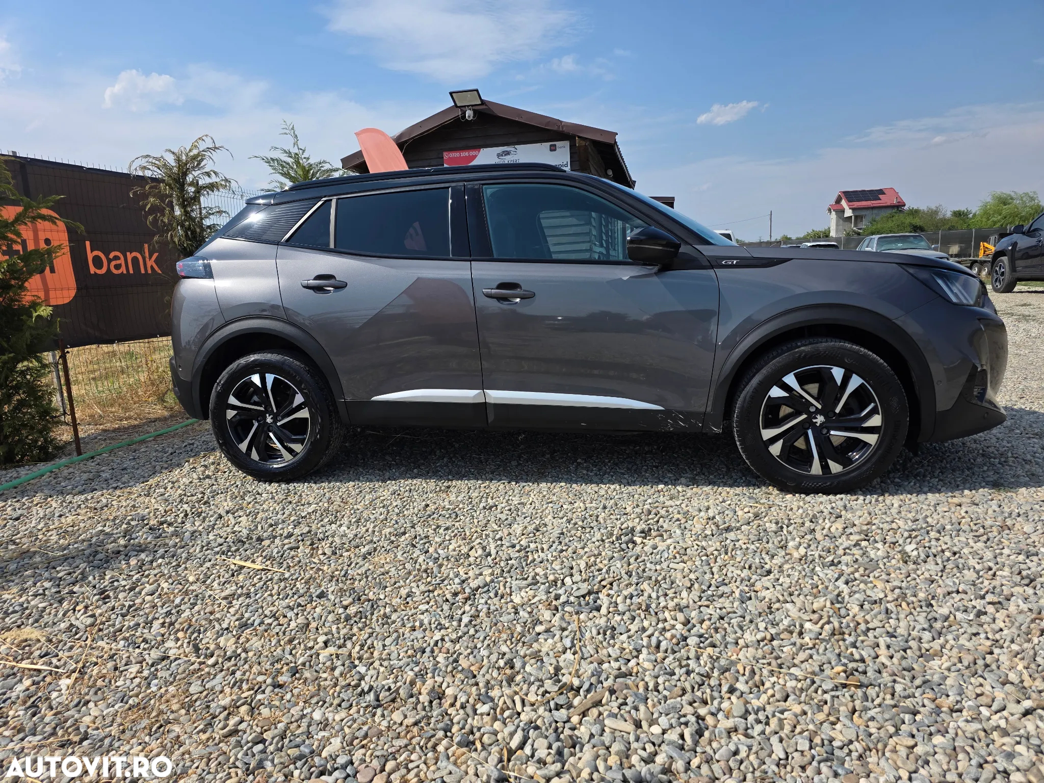 Peugeot 2008 1.5 BlueHDI STT EAT8 GT Line - 4