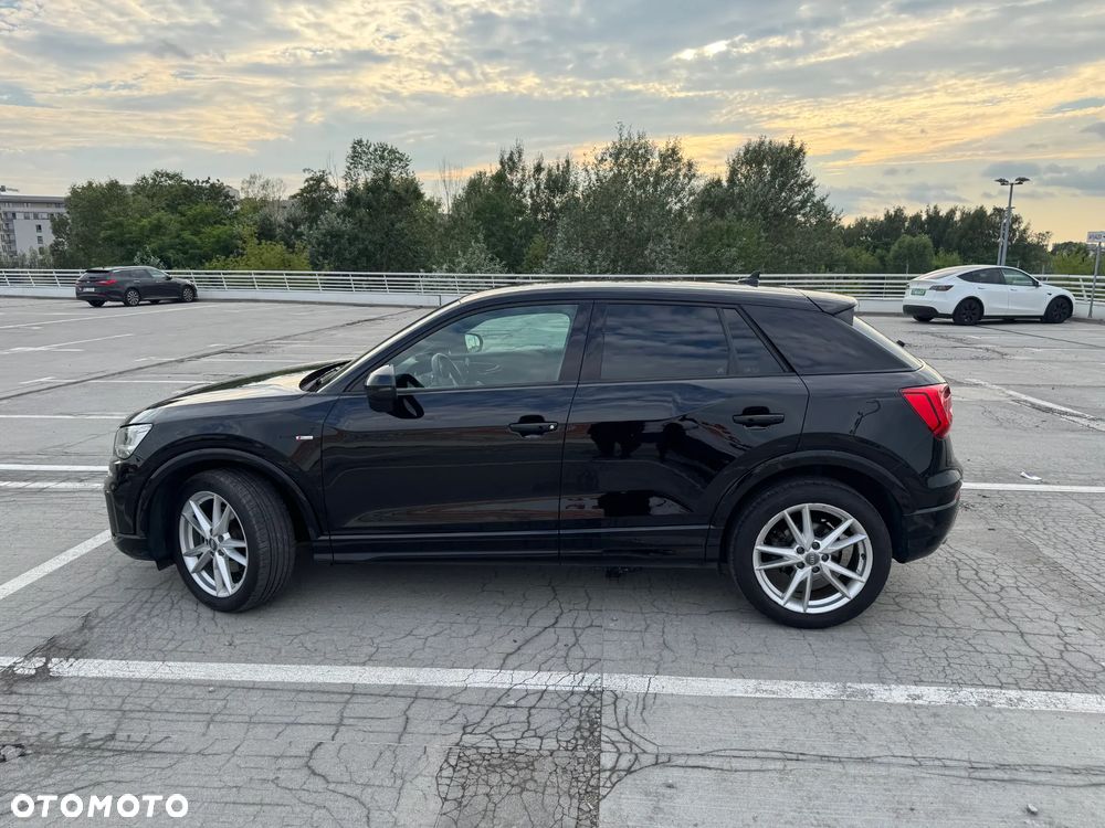 Audi Q2 35 TDI Quattro S tronic S line - 8