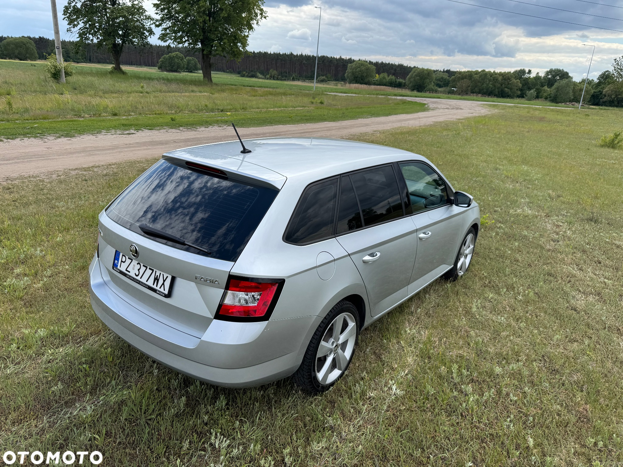 Skoda Fabia 1.0 TSI Ambition - 4