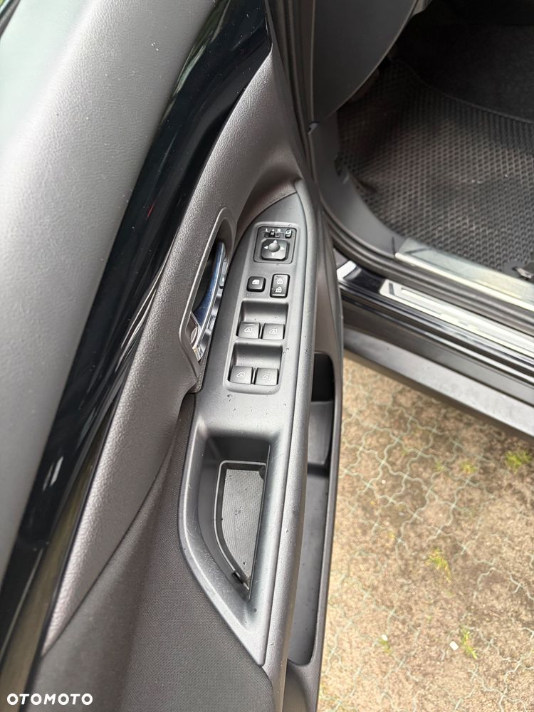 Mitsubishi Outlander 2.0 Instyle SDA 4WD CVT - 20