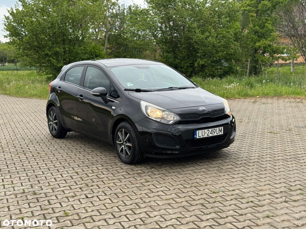 Kia Rio - 3