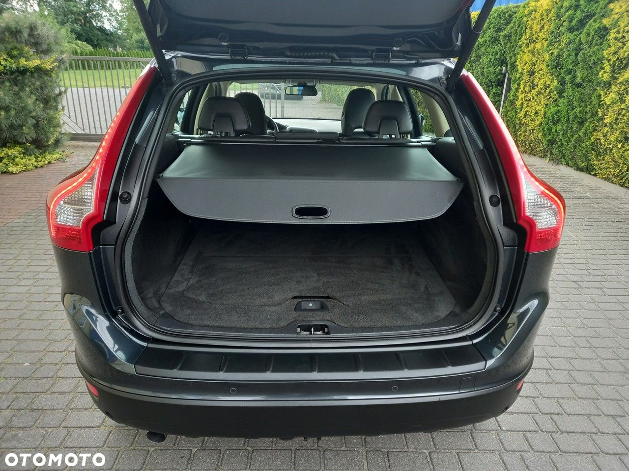 Volvo XC 60 D4 Geartronic Momentum - 14