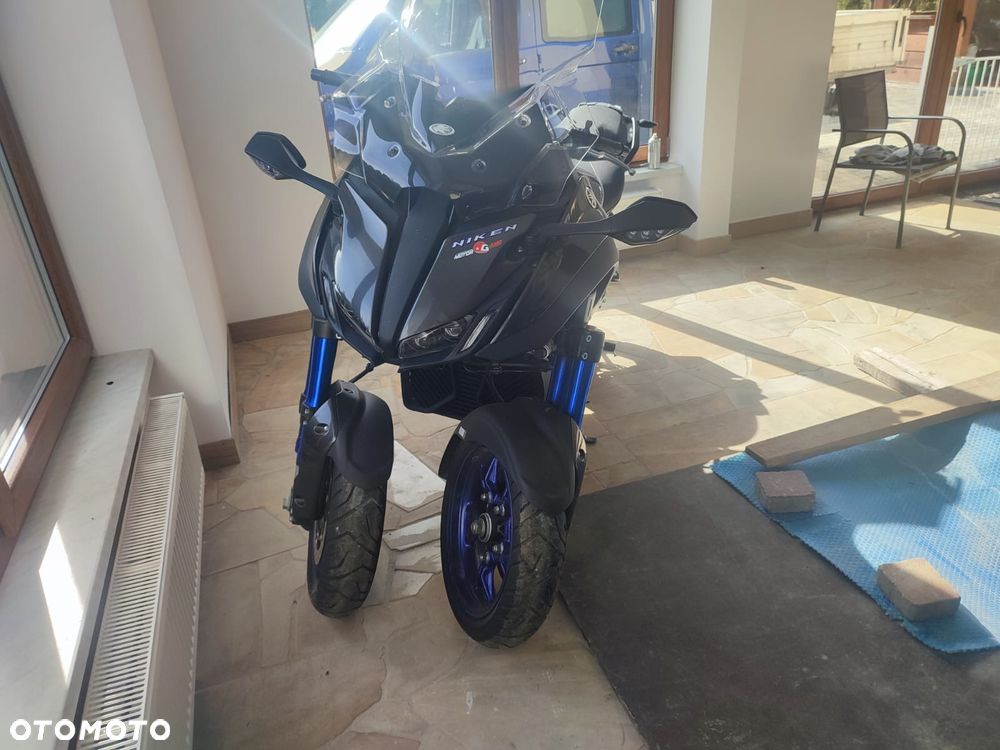 Yamaha NIKEN - 2