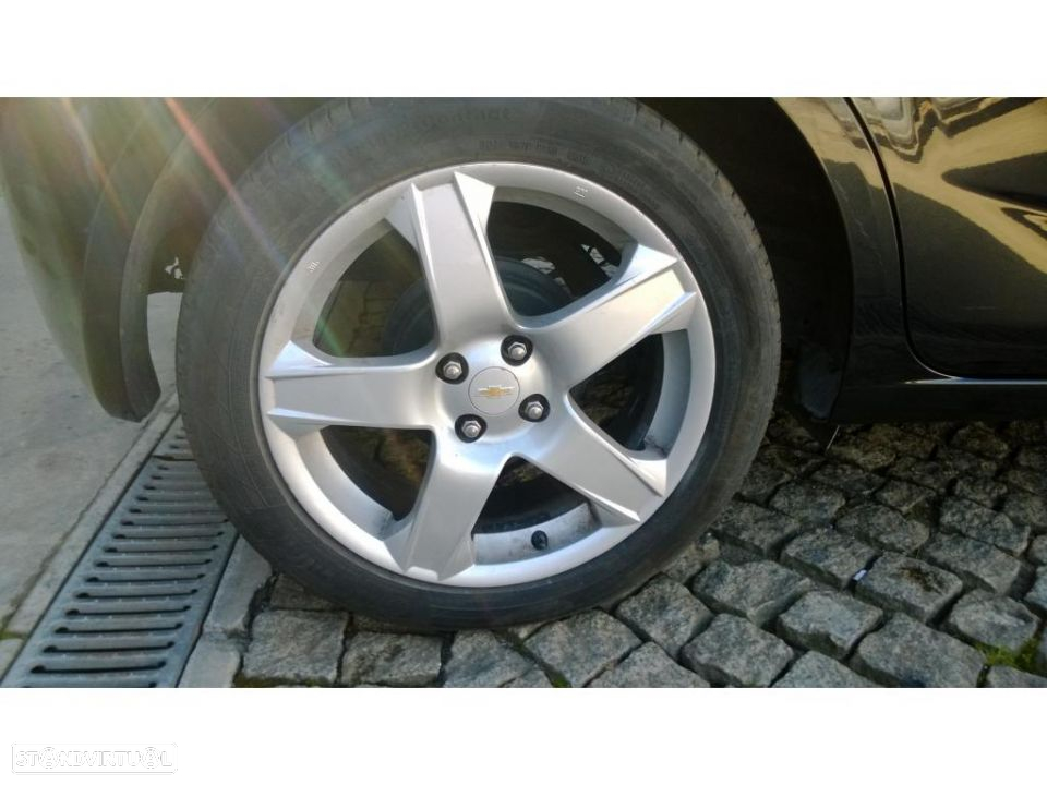 Chevrolet Aveo 2014 para peças - 3