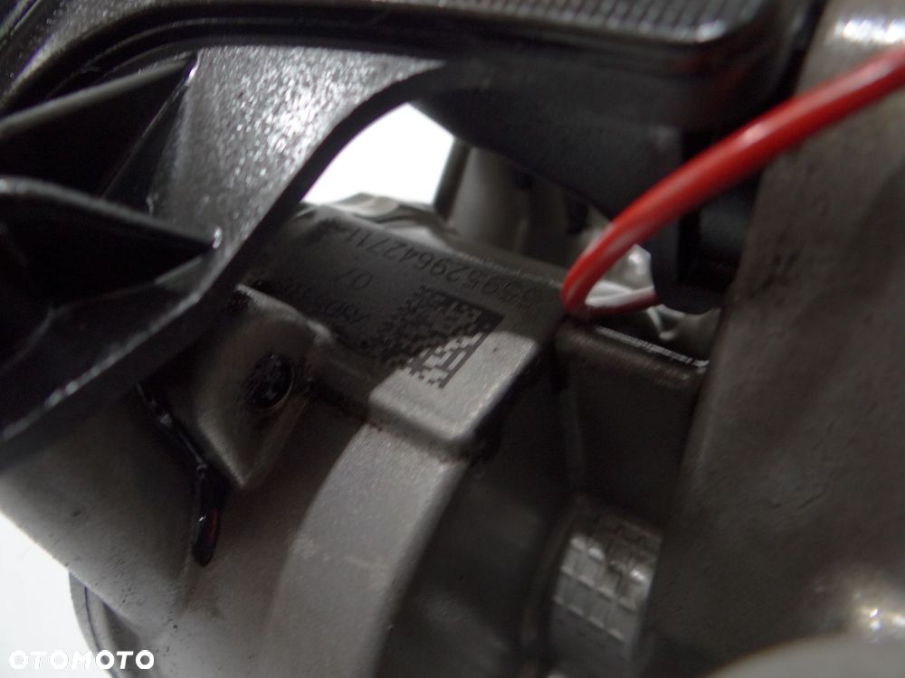 POMPA OLEJU BMW F10 3.0 D N57 OE 7805316 - 3